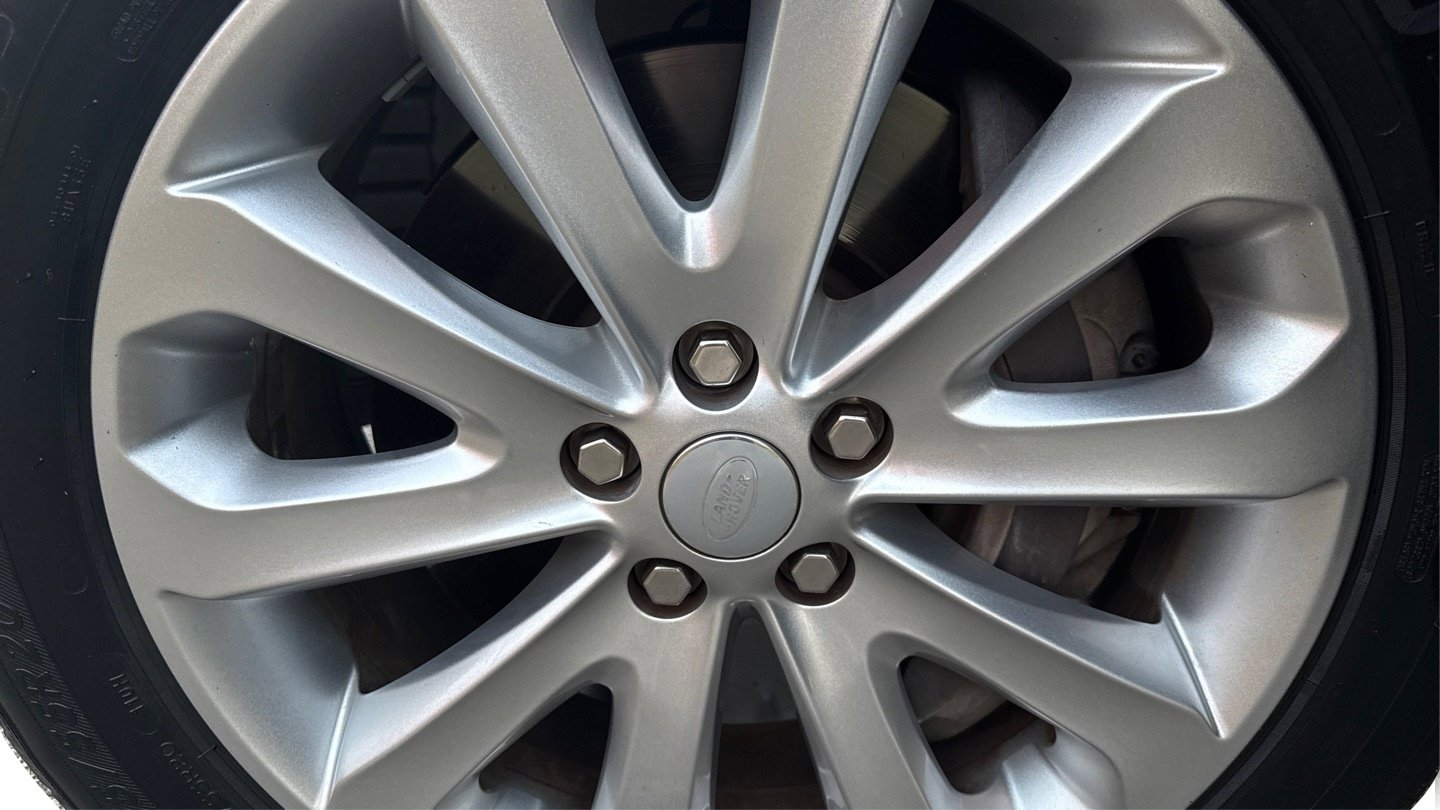 Used 2016 Land Rover Range Rover HSE image 55