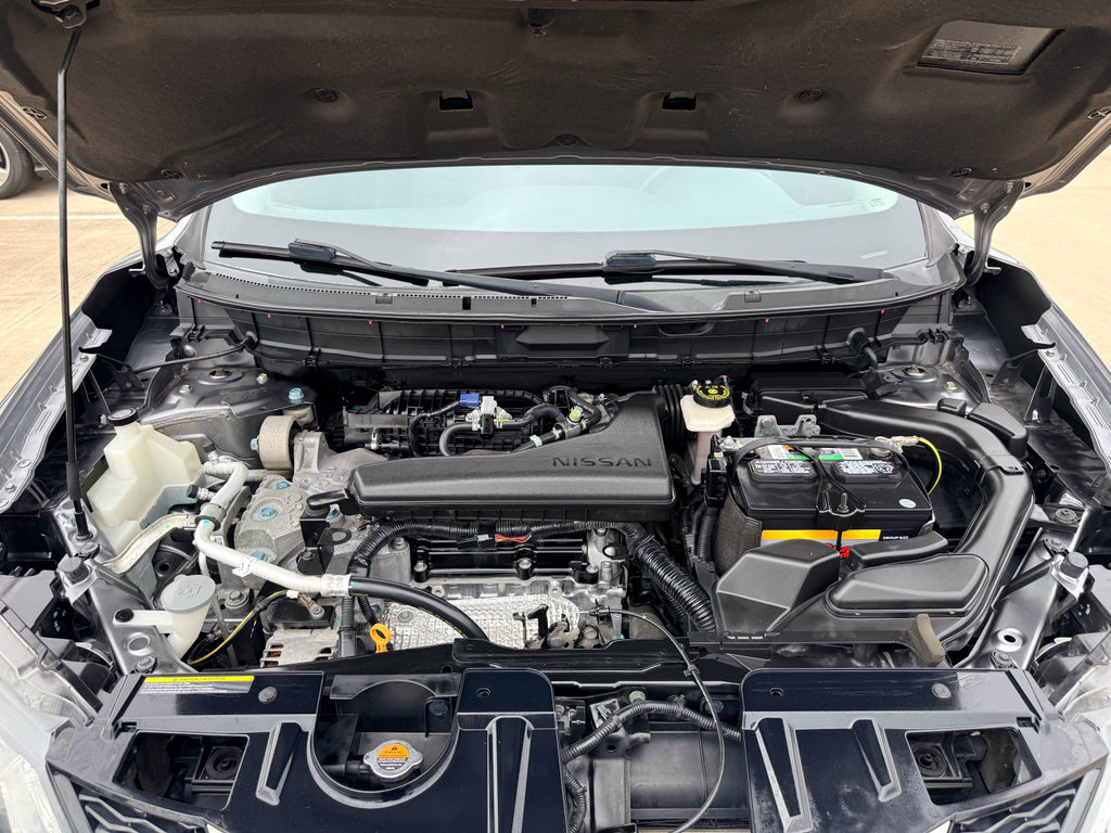 Used 2016 Nissan Rogue SV w/ SV Premium Package FWD image 29