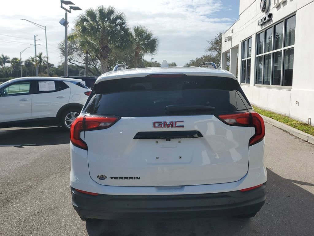 Used 2020 GMC Terrain SLE w/ Driver Convenience Package image 13