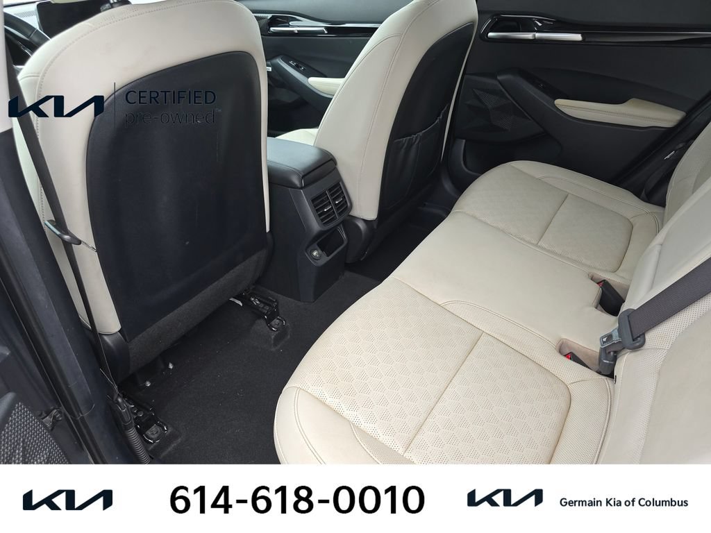 Certified 2023 Kia Seltos SX w/ SX Sunroof Package AWD/4WD image 19