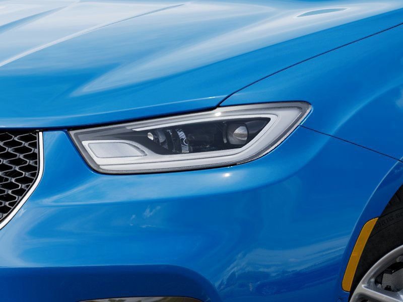 New 2026 Chrysler Pacifica Select image 11