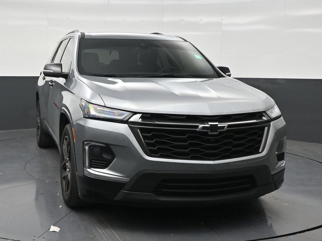 Used 2023 Chevrolet Traverse Premier w/ Redline Edition FWD image 7