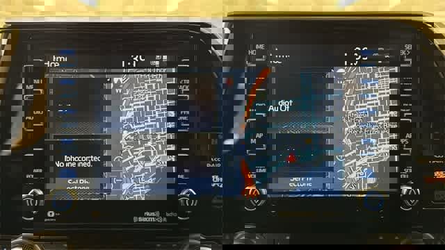 Used 2022 Toyota Highlander XLE image 19