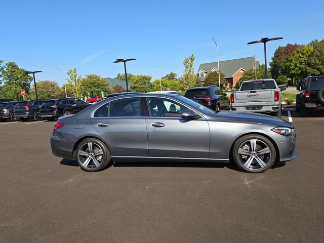 Used 2024 Mercedes-Benz C 300 4MATIC Sedan image 2