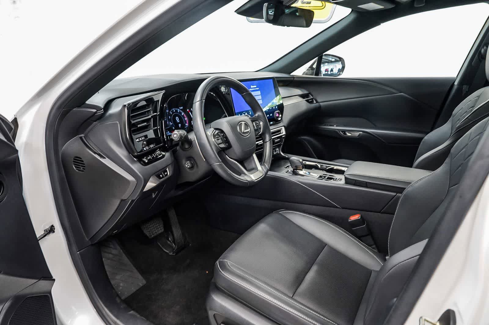 Used 2023 Lexus RX 350 Premium w/ Accessory Package (Z1) FWD image 18