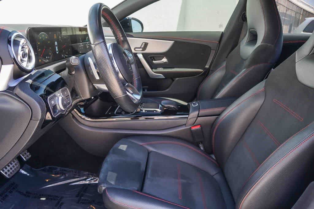 Used 2023 Mercedes-Benz CLA 250 image 20