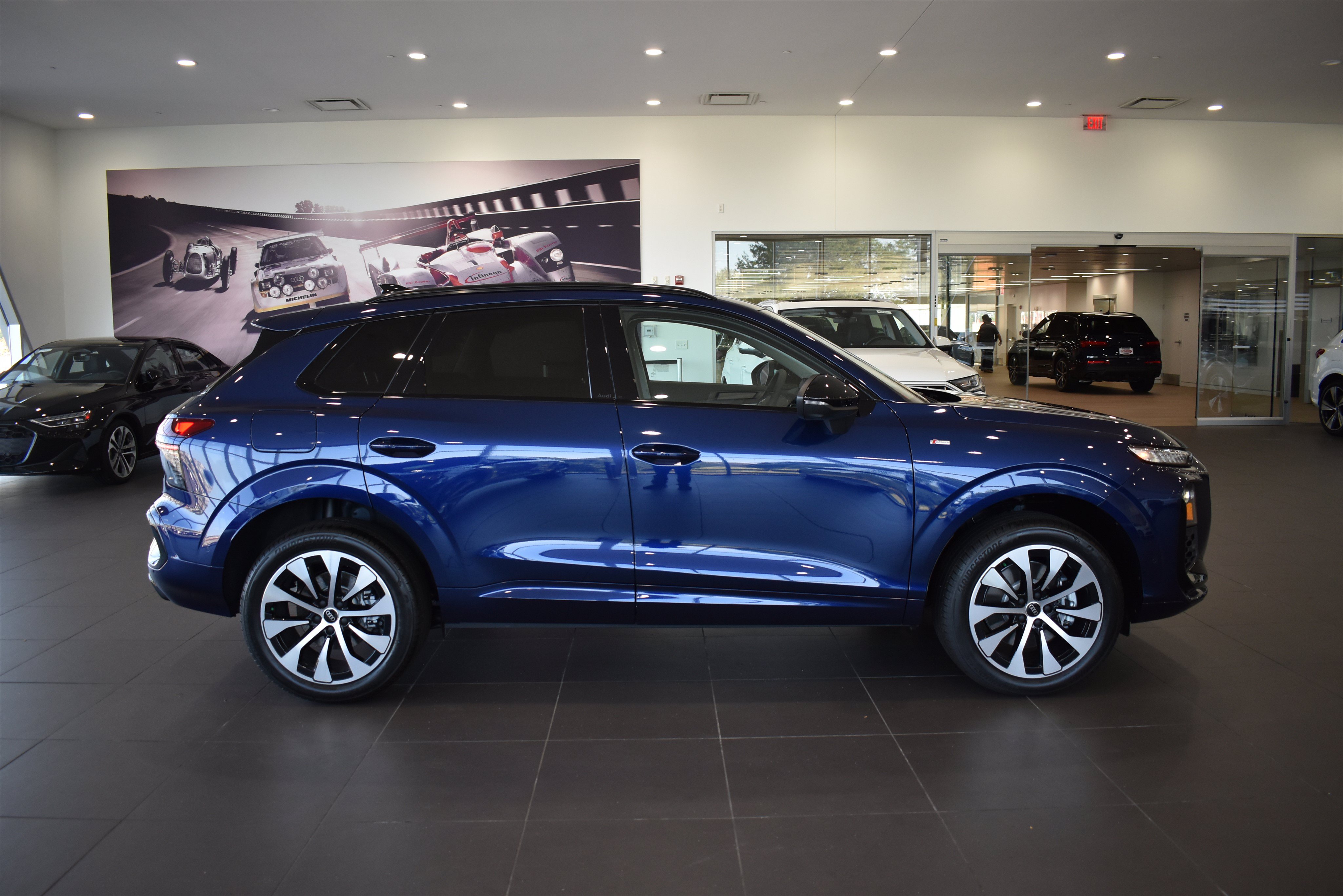 New 2026 Audi Q3 quattro 2.0T AWD/4WD image 8