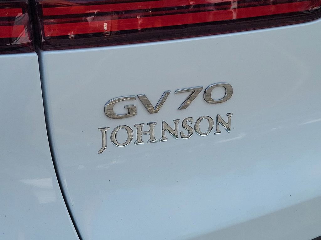 Certified 2025 Genesis GV70 2.5T Sport Prestige w/ Sport Prestige Package image 18