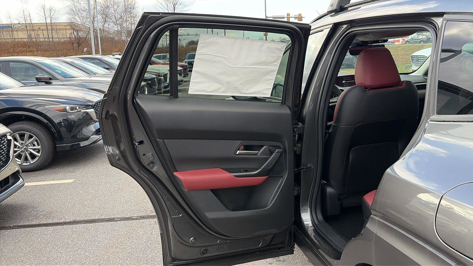 New 2025 MAZDA CX-50 AWD 2.5 Hybrid w/ Premium Pkg image 24