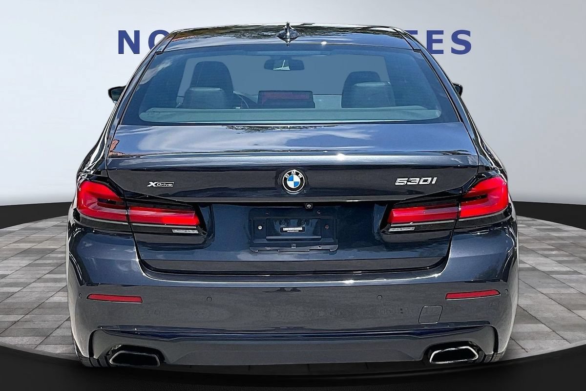 Used 2022 BMW 530i xDrive w/ Convenience Package AWD/4WD image 5