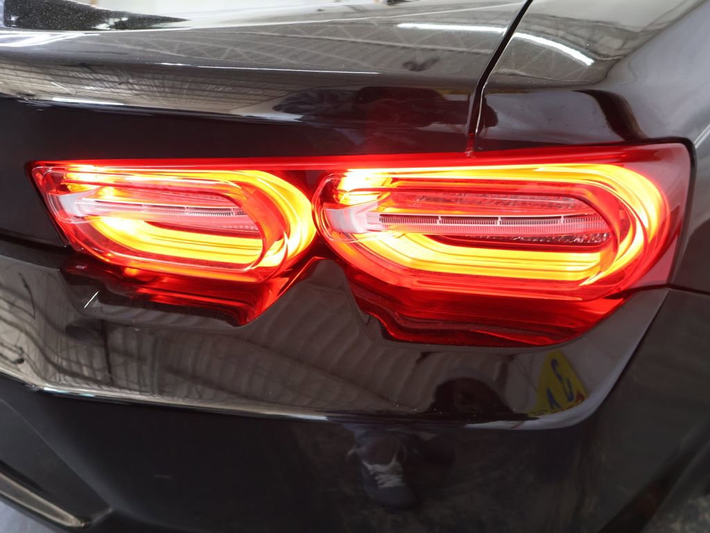 Used 2022 Chevrolet Camaro LT RWD image 27