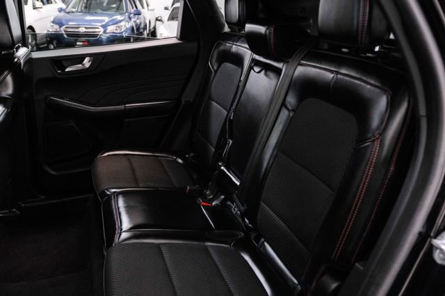 Used 2023 Ford Escape ST-Line image 30