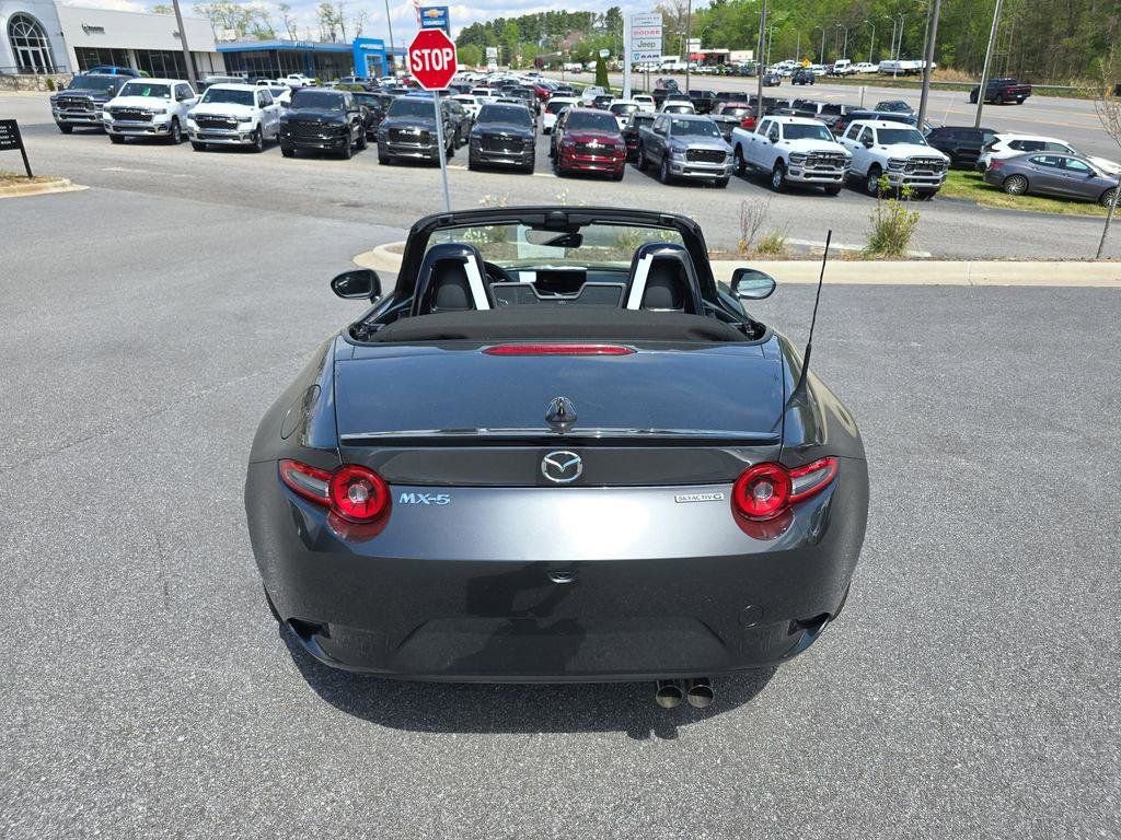 New 2026 MAZDA MX-5 Miata Grand Touring RWD image 4