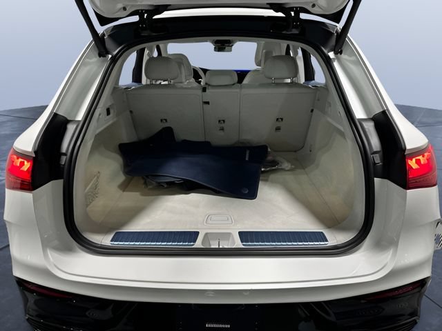 Used 2024 Mercedes-Benz EQE AMG 4MATIC SUV image 10
