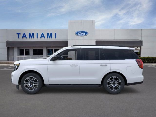 New 2025 Ford Expedition Active image 3