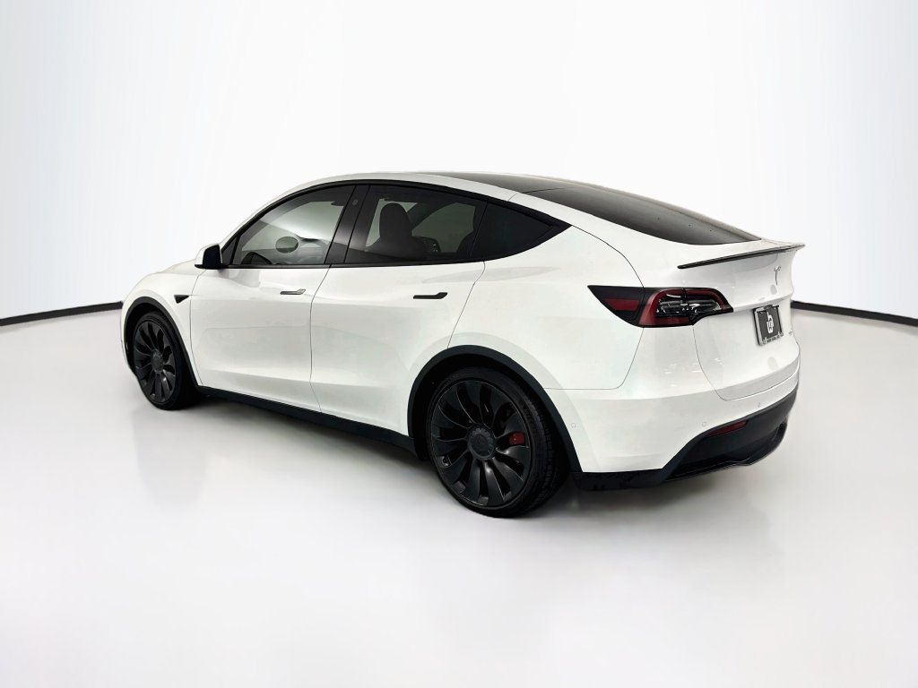 Used 2022 Tesla Model Y Performance AWD/4WD image 7