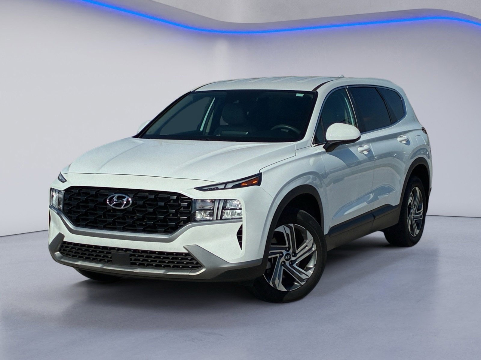 Used 2023 Hyundai Santa Fe SE FWD image 2