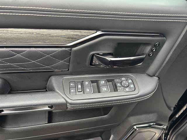 Used 2025 RAM 3500 Limited image 14