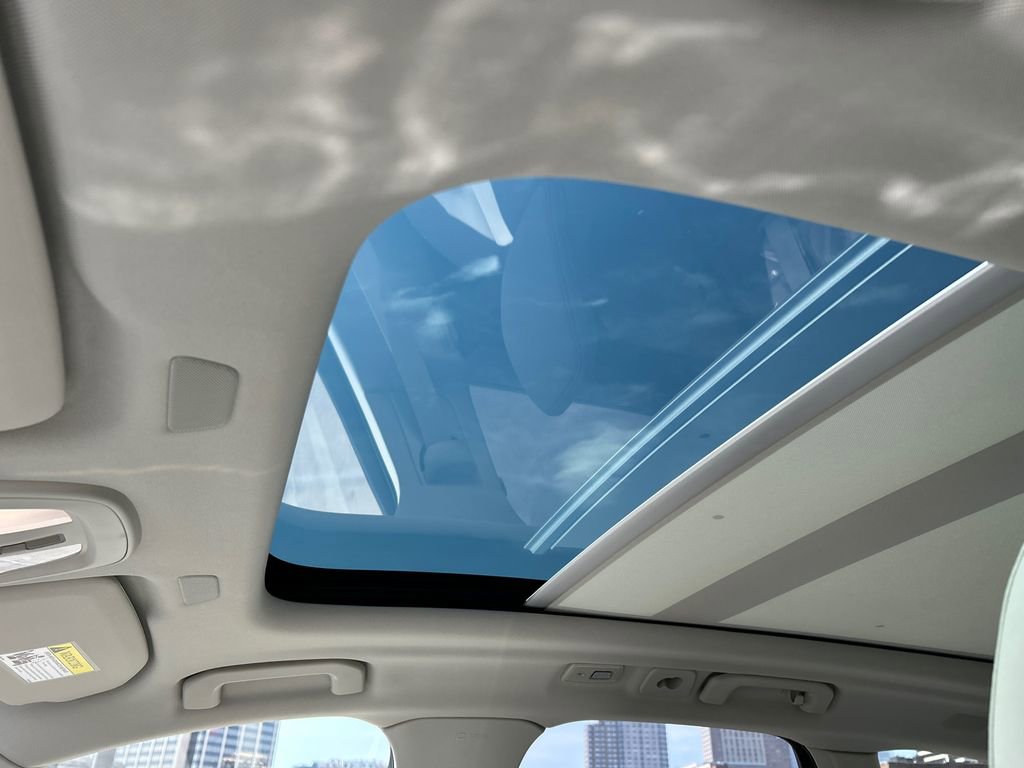 New 2026 Volvo XC60 T8 Ultra w/ Protection Package Premier image 22