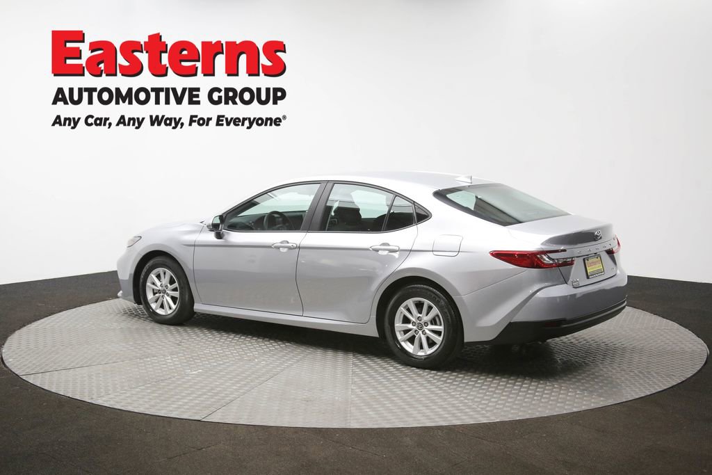 Used 2025 Toyota Camry LE image 65