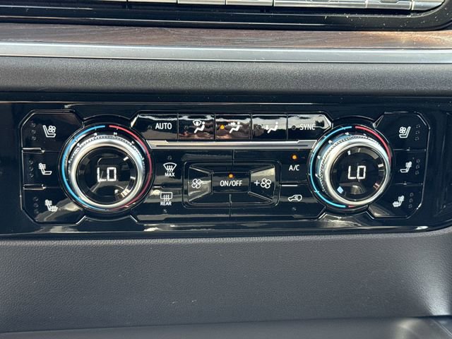 New 2026 GMC Sierra 2500 SLT w/ SLT Convenience Package image 19