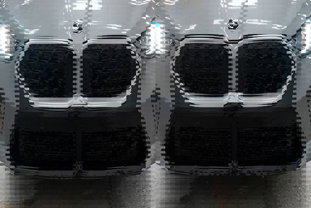 Used 2026 BMW X2 xDrive28i w/ M Sport Package image 42