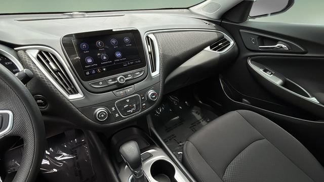 Used 2023 Chevrolet Malibu LS FWD image 24