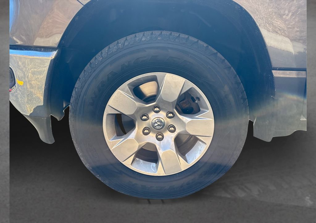 Used 2021 RAM 1500 Big Horn image 11