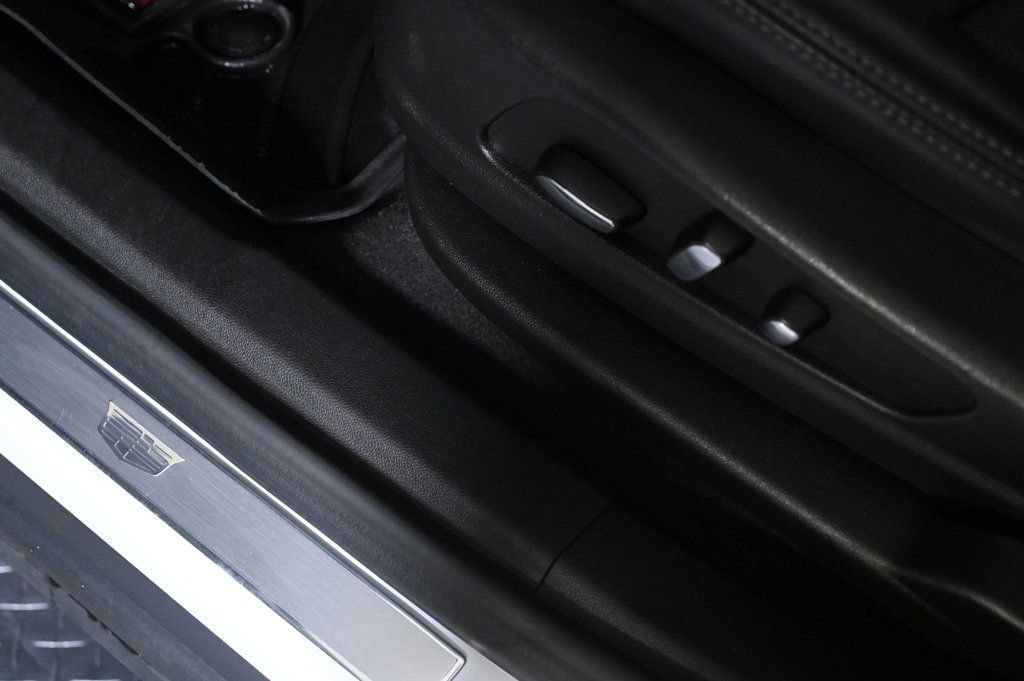 Used 2024 Cadillac XT6 Premium Luxury image 20