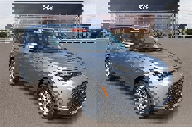 New 2025 Kia Soul LX w/ LX Technology Package