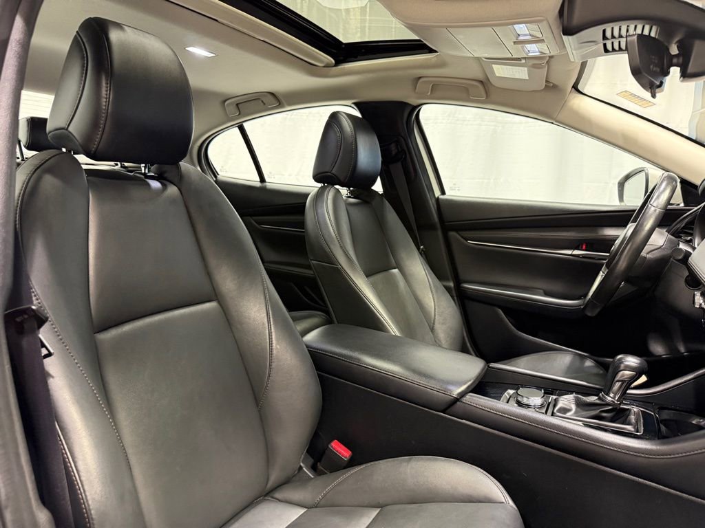 Used 2024 MAZDA MAZDA3 s image 28