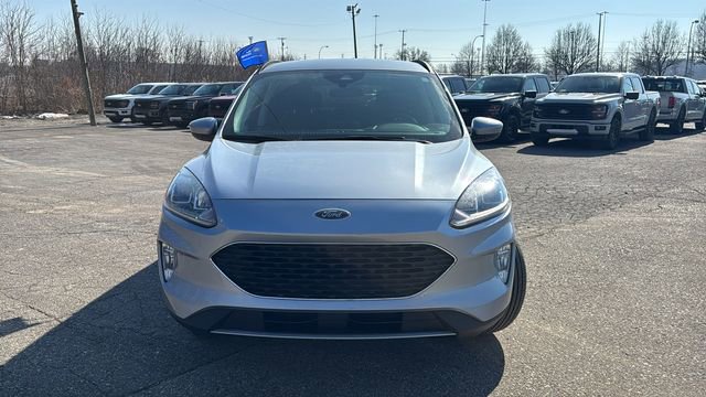 Certified 2022 Ford Escape SEL w/ Technology Package image 30