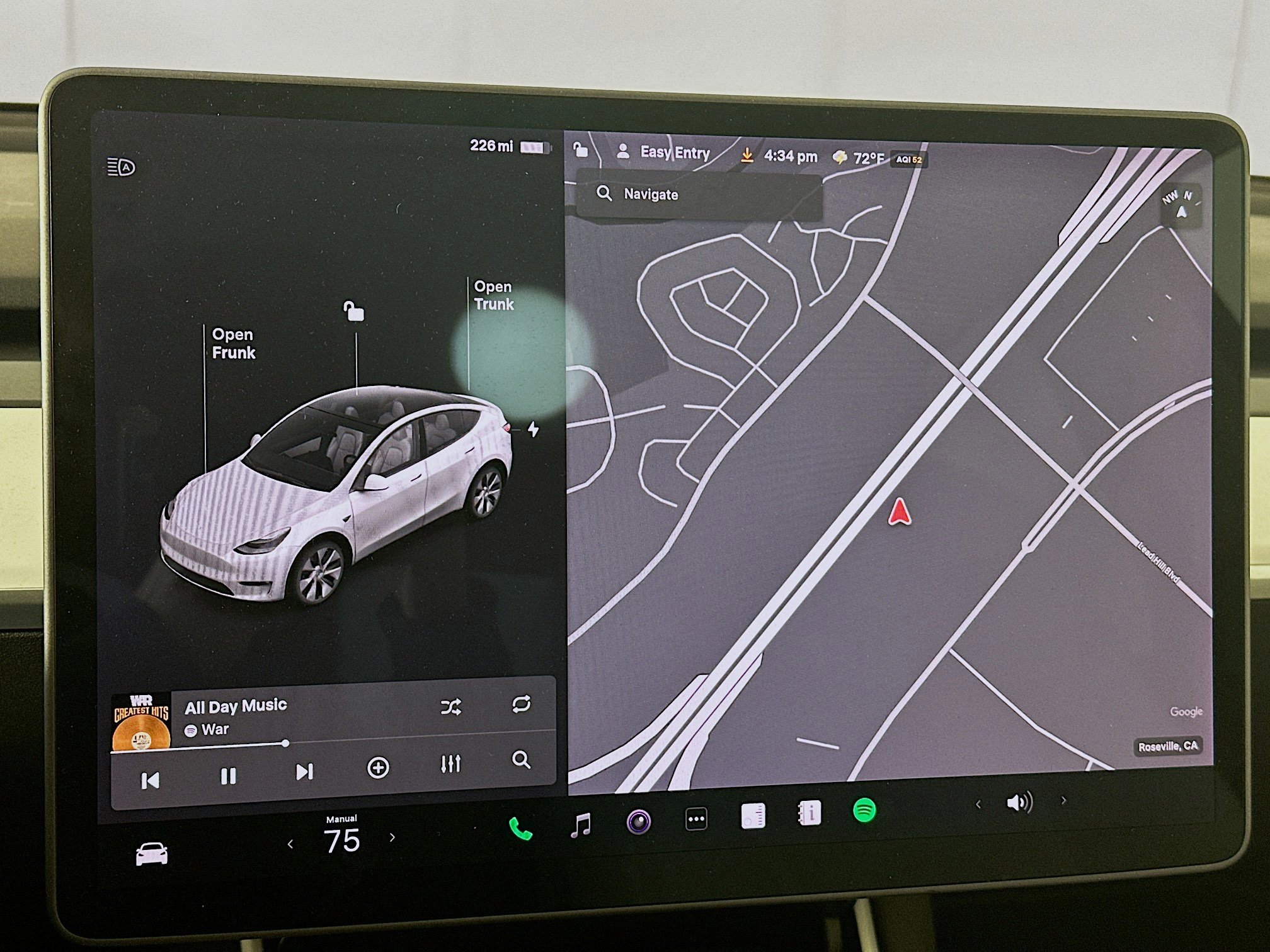 Used 2021 Tesla Model Y Long Range image 21