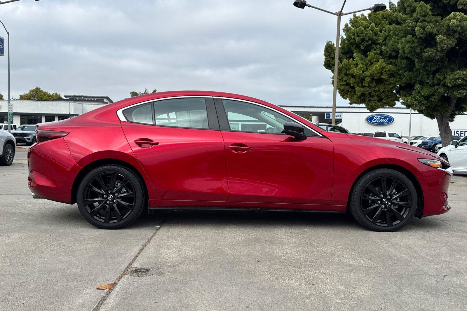 Used 2024 MAZDA MAZDA3 s FWD image 4