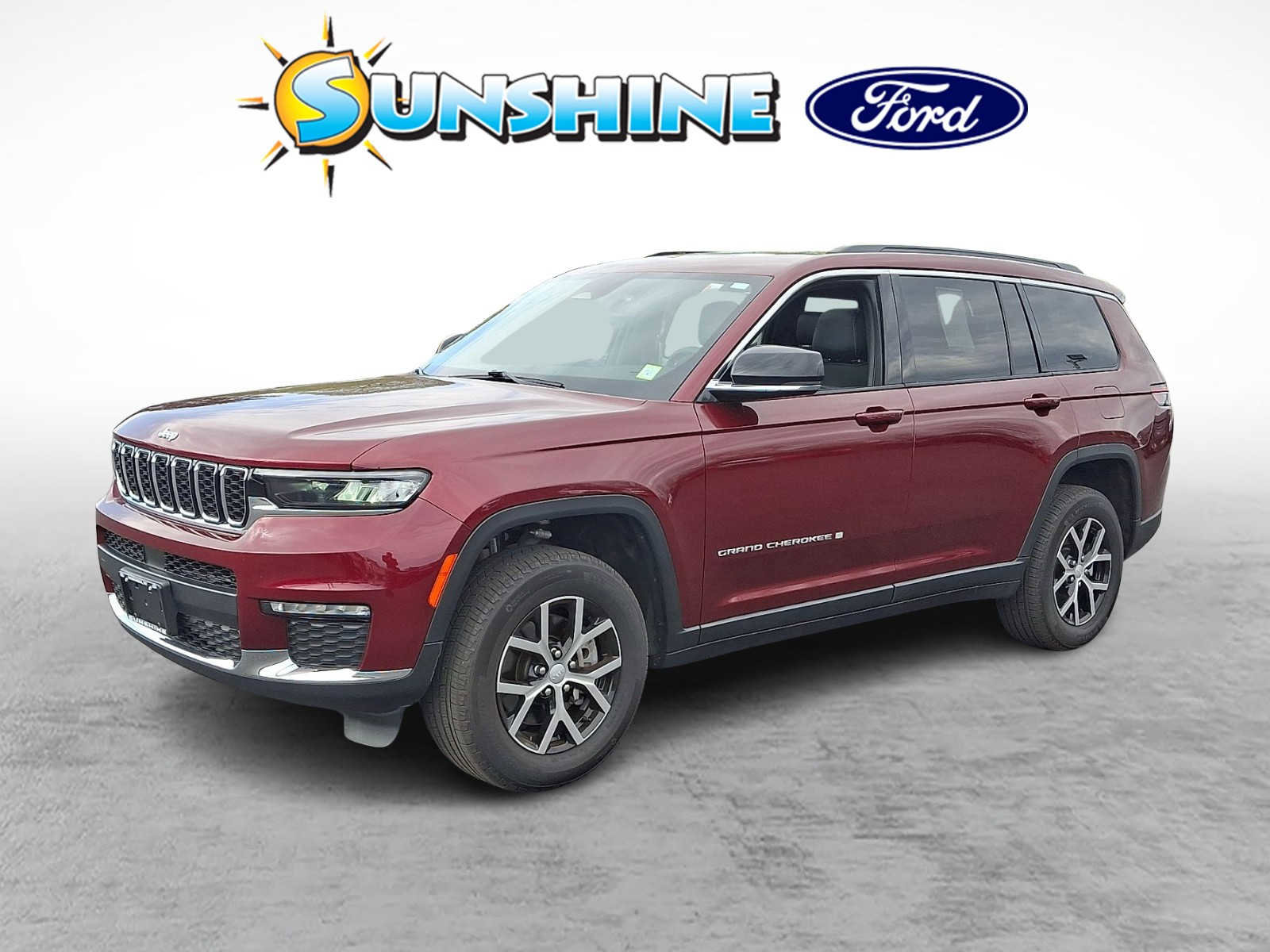 Used 2024 Jeep Grand Cherokee L Limited AWD/4WD image 3