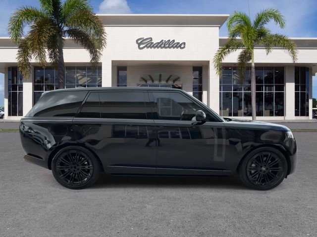 Used 2024 Land Rover Range Rover Long Wheelbase SE AWD/4WD image 16