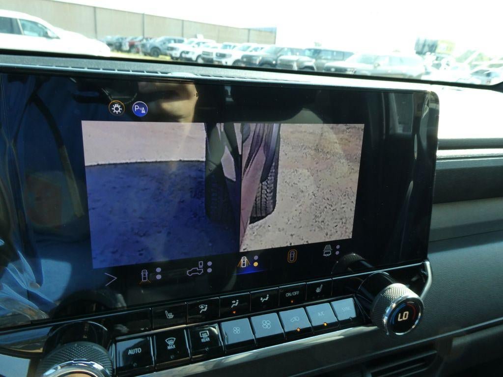New 2026 Chevrolet Colorado Trail Boss AWD/4WD image 27