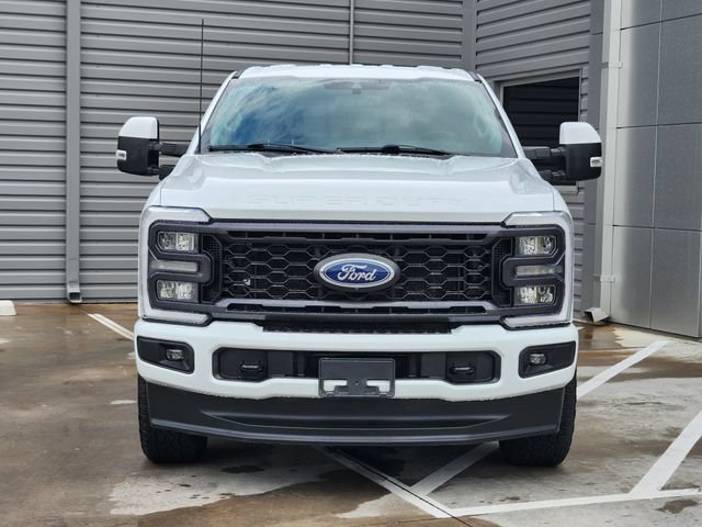 Used 2023 Ford F250 Lariat w/ Sport Appearance Package AWD/4WD image 3
