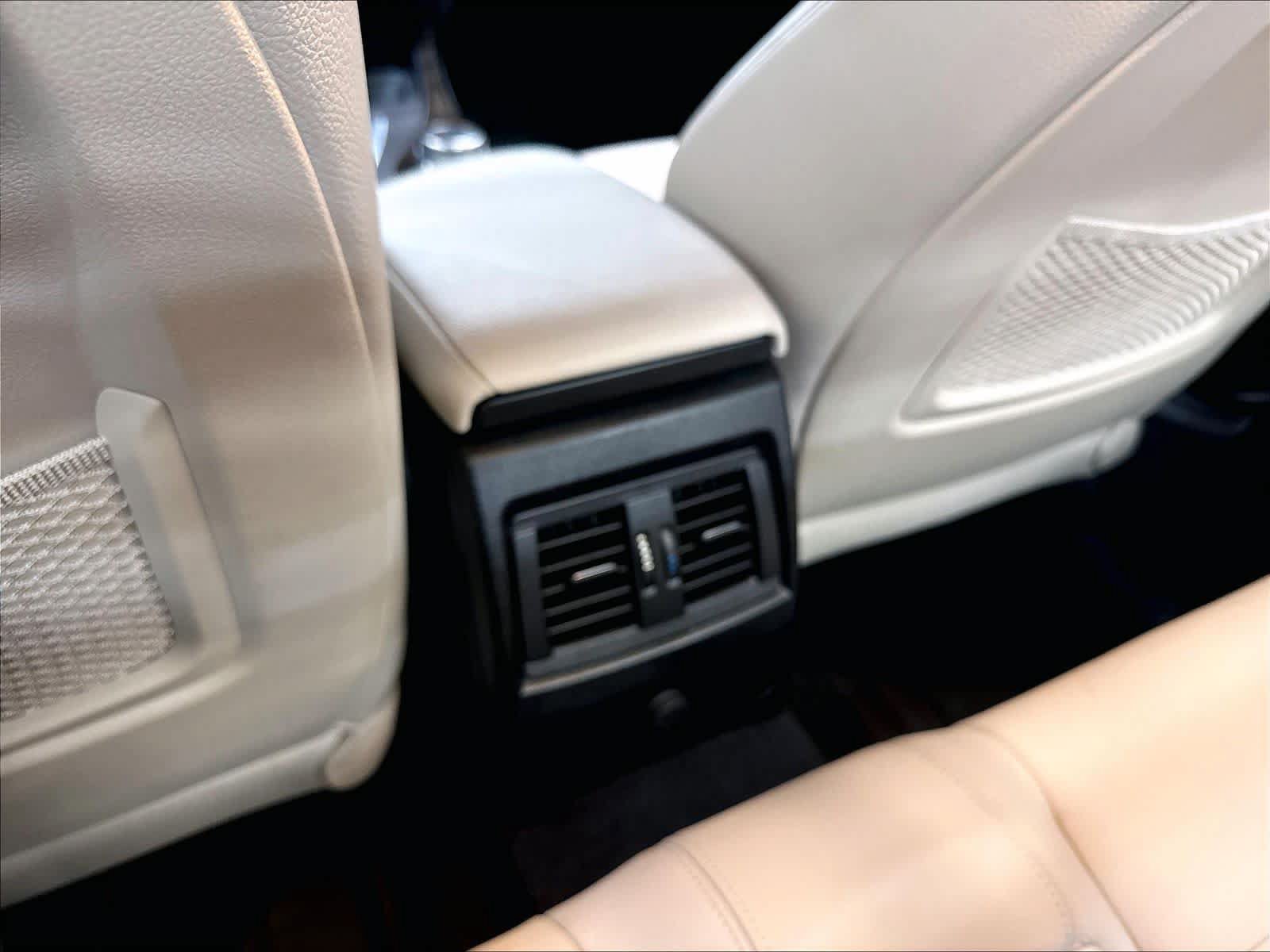 Used 2017 BMW 230i Coupe RWD image 38
