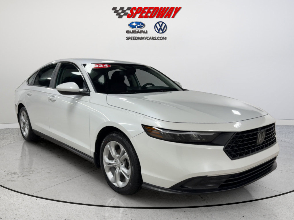 Used 2024 Honda Accord LX image 3