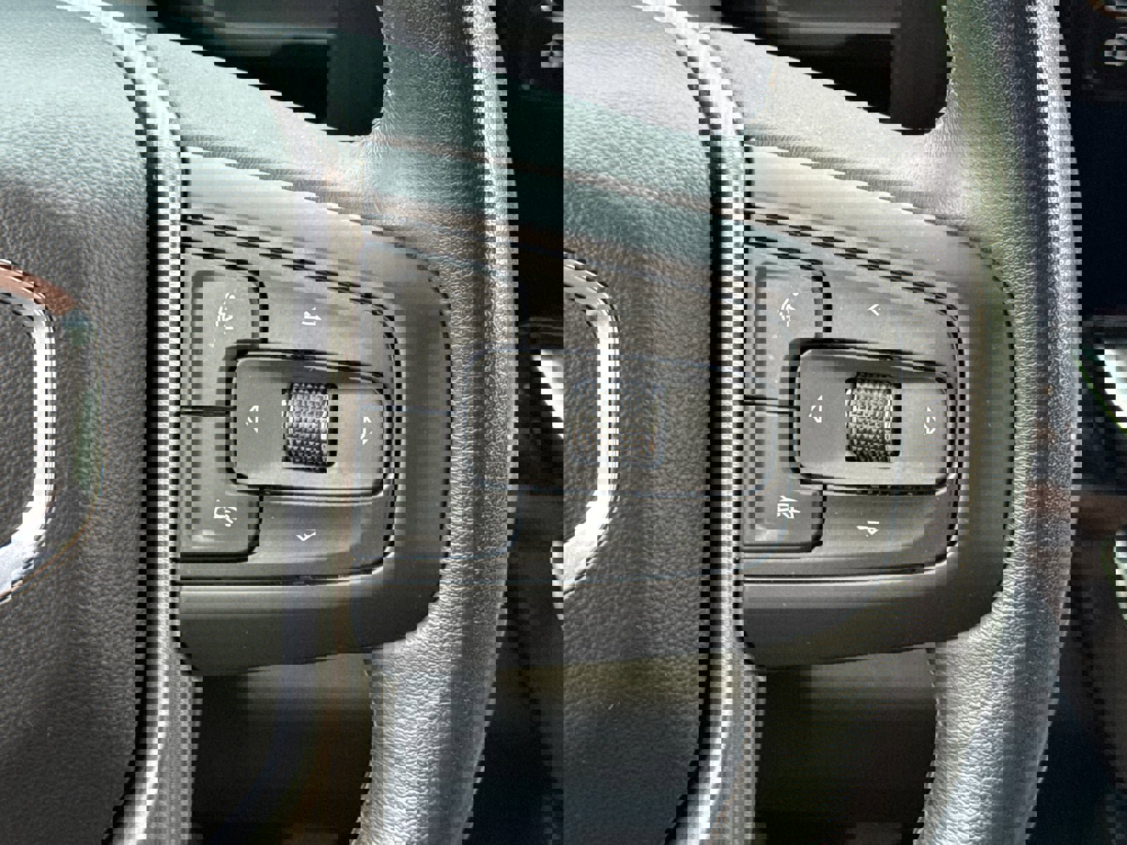 Certified 2024 GMC Sierra 3500 Denali Ultimate image 26