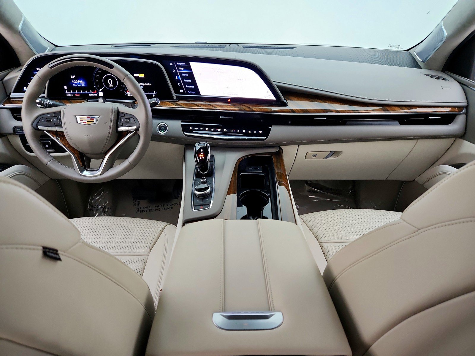 Used 2024 Cadillac Escalade ESV Premium Luxury Platinum w/ LPO, Floor Liner Package AWD/4WD image 21
