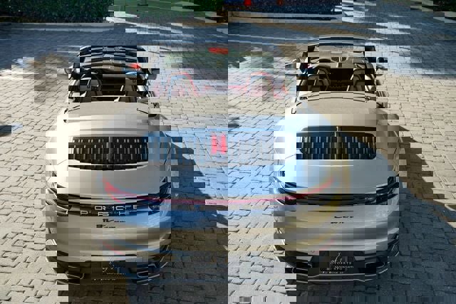 Used 2021 Porsche 911 Carrera image 21