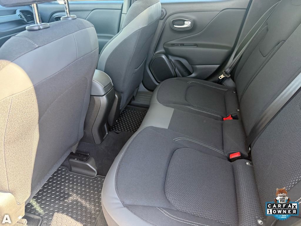 Certified 2023 Jeep Renegade Altitude w/ Sun/Sound Group image 25