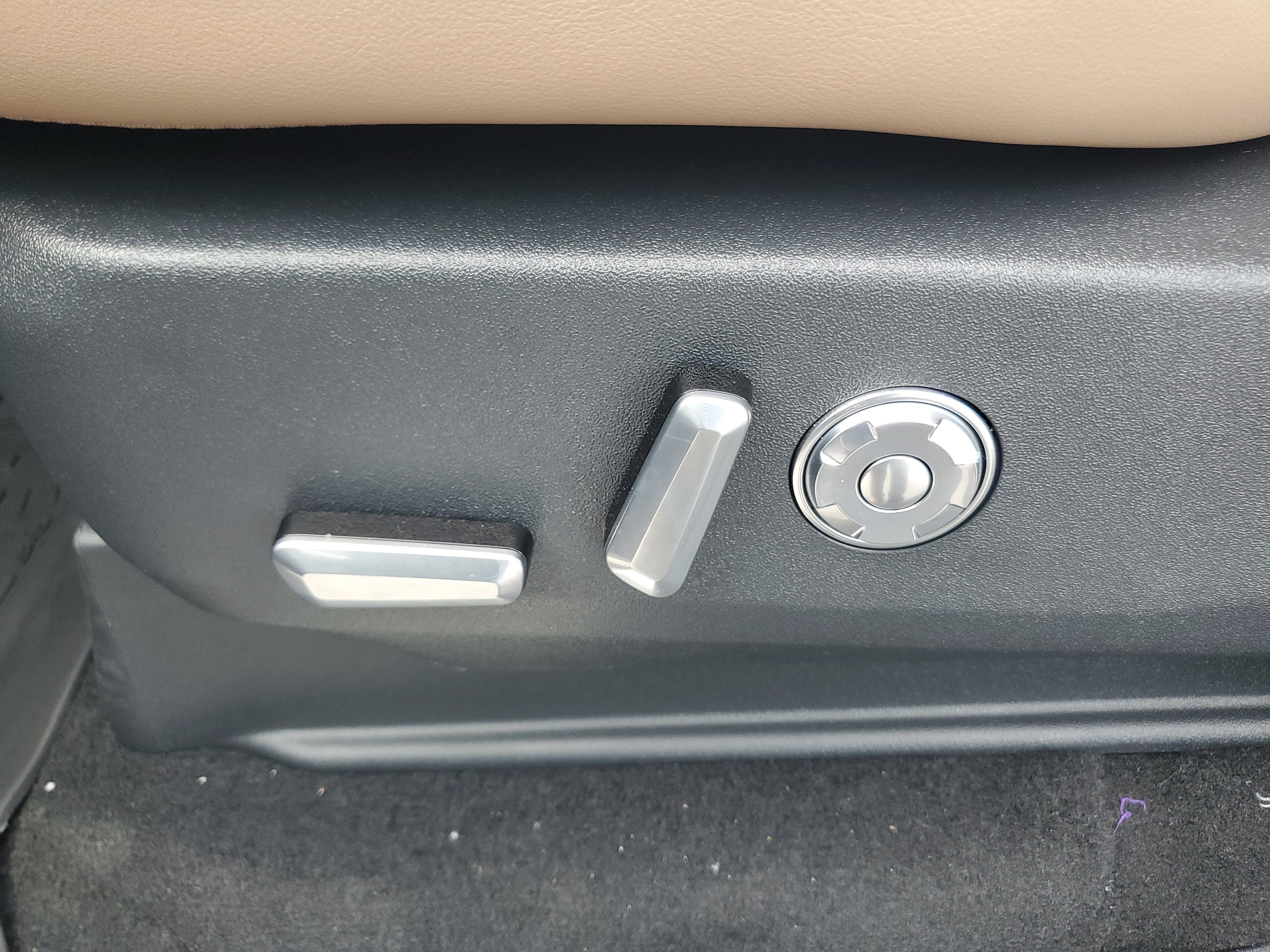 New 2027 Lincoln Navigator Black Label AWD/4WD image 13