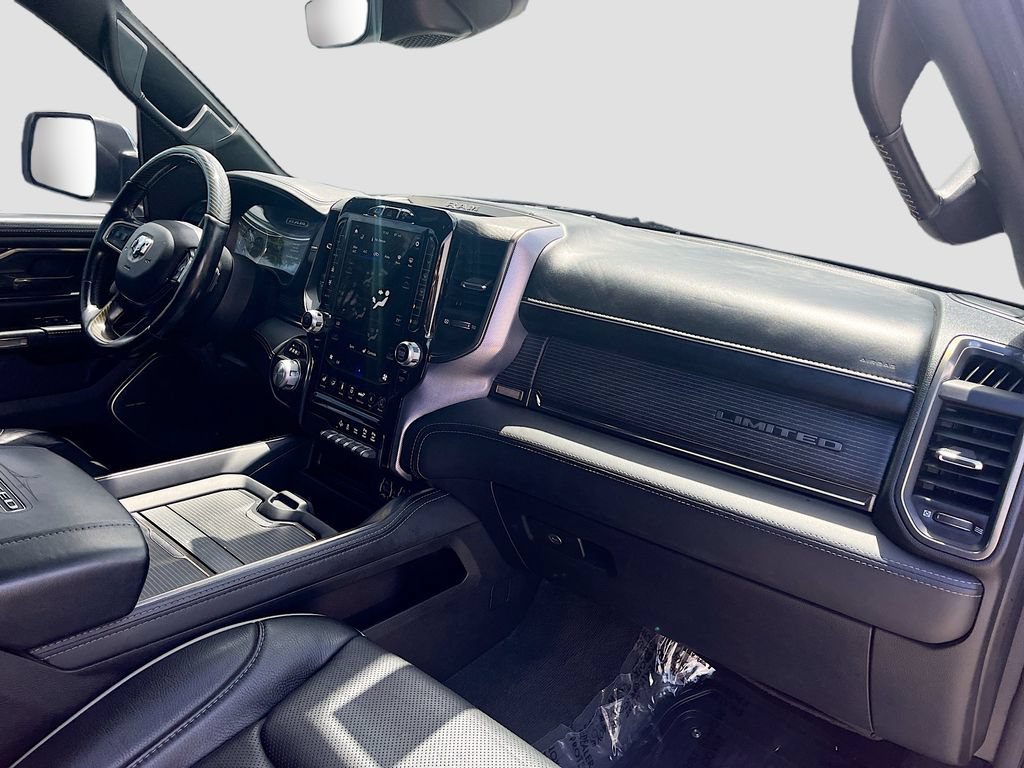 Used 2020 RAM 1500 Limited RWD image 31