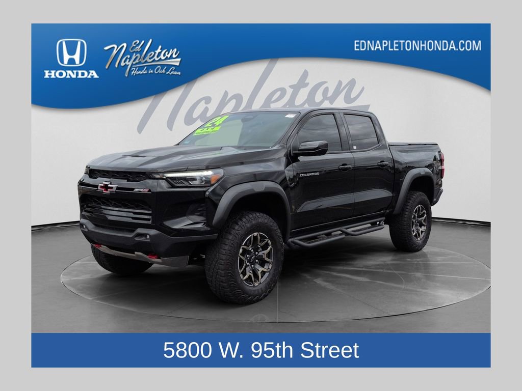 Used 2024 Chevrolet Colorado ZR2 w/ ZR2 Convenience Package III AWD/4WD image 1