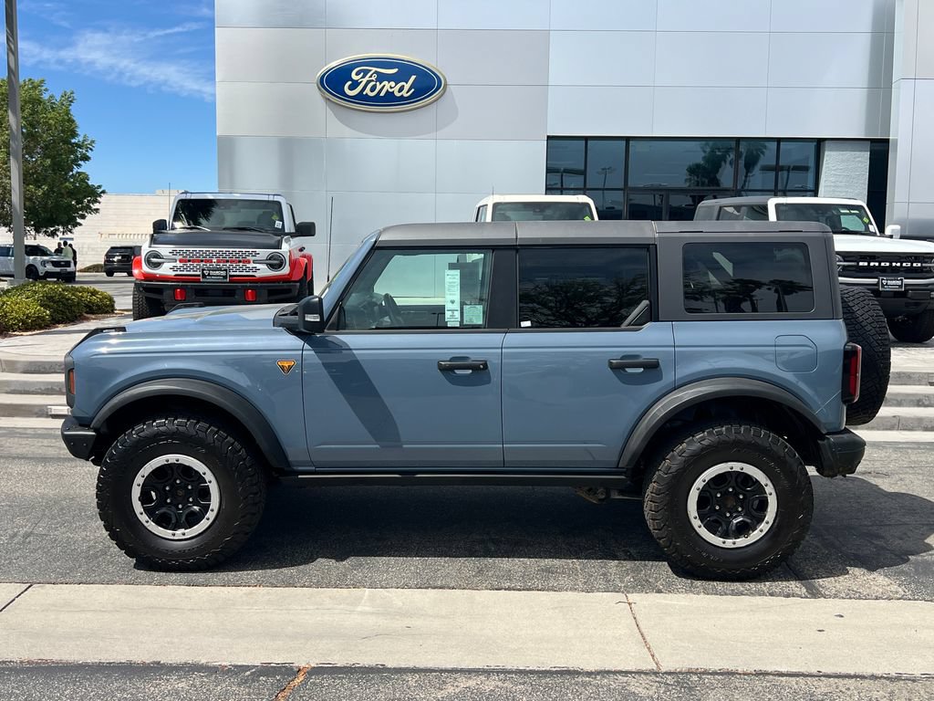 Used 2024 Ford Bronco Badlands AWD/4WD image 3
