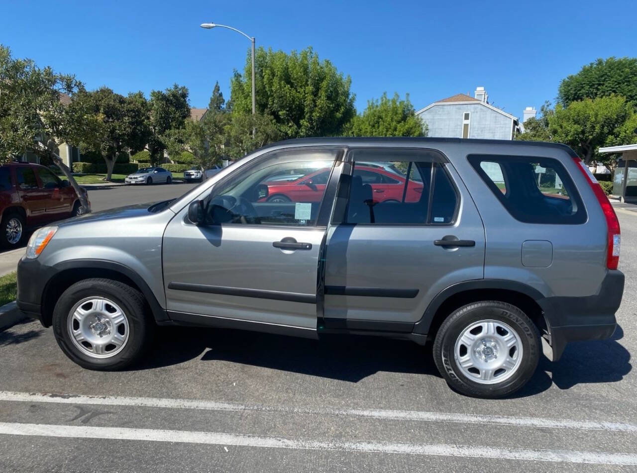 Used 2006 Honda CR-V LX image 2