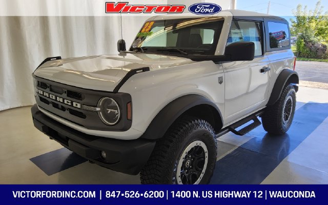 Used 2023 Ford Bronco Big Bend w/ Sasquatch Package AWD/4WD image 1